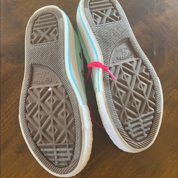 Converse girls shoe - Picture 3 of 3